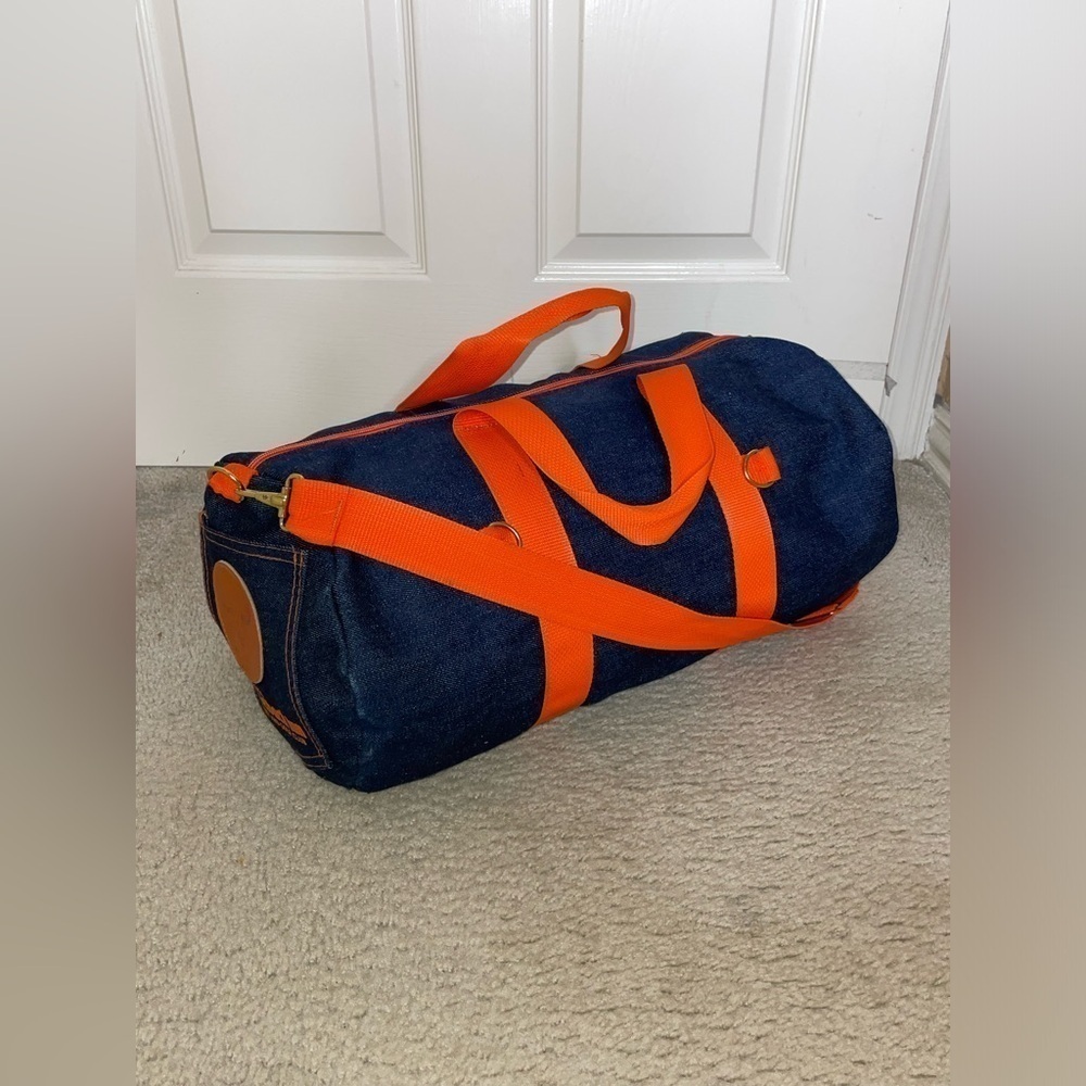 “1982”Blue Jean vintage NWOT Duffel Duffle Bag Men Gym Bag Sports Duffle‌‌‌ - Picture 10 of 15